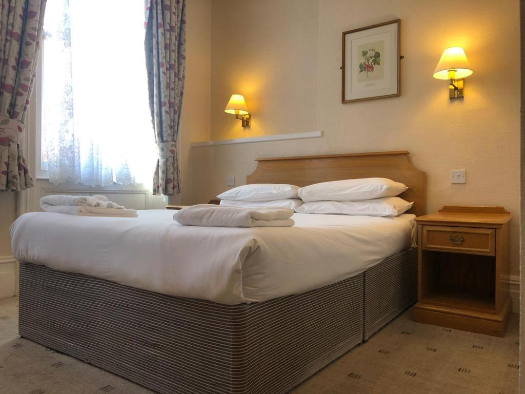 Hotel Capital Μπόρνμουθ Εξωτερικό φωτογραφία